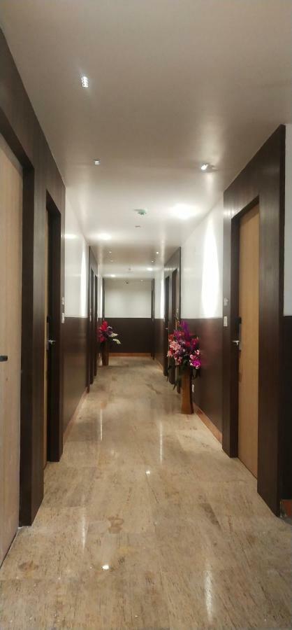Отель Amutham Residency Tiruchirappalli Экстерьер фото